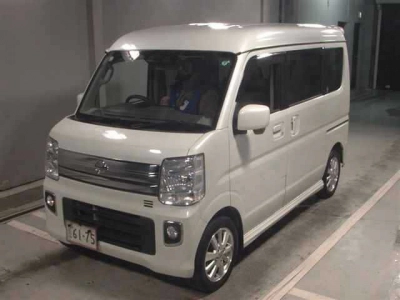 NISSAN NV100 CLIPPER RIO