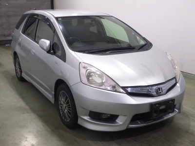HONDA FIT SHUTTLE