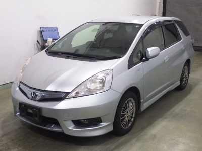 HONDA FIT SHUTTLE