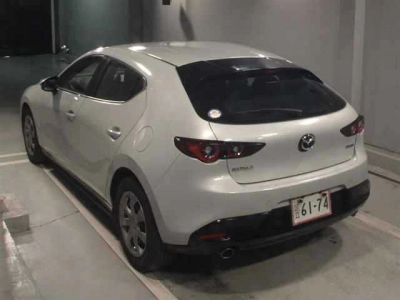MAZDA MAZDA3 FASTBACK
