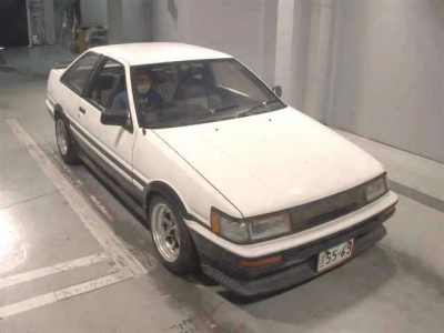 TOYOTA COROLLA LEVIN