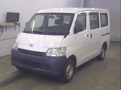TOYOTA LITE ACE VAN