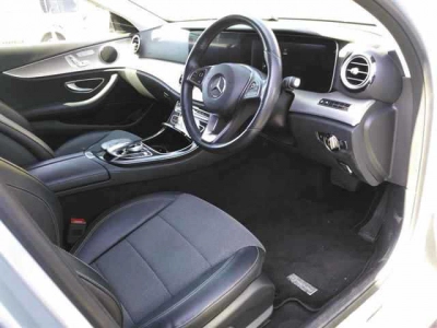 MERCEDES BENZ E CLASS