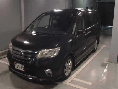 NISSAN SERENA