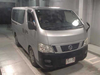 NISSAN NV350 CARAVAN