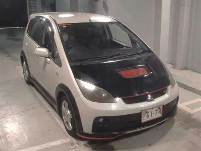 MITSUBISHI COLT