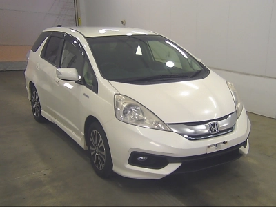 HONDA FIT SHUTTLE