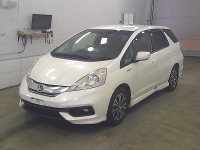 HONDA FIT SHUTTLE