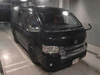 TOYOTA HIACE WAGON