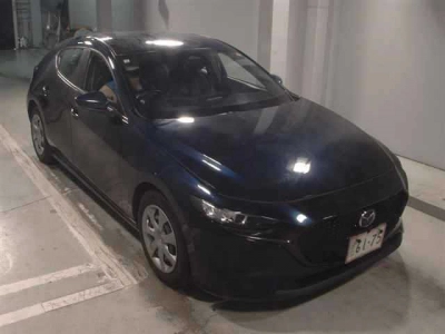 MAZDA MAZDA3 FASTBACK
