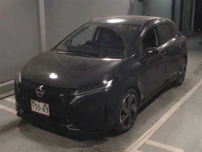 NISSAN AURA
