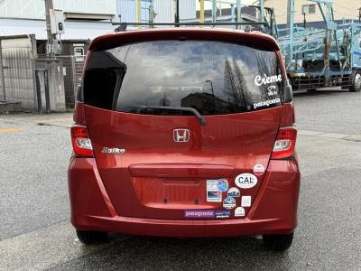 HONDA FREED SPIKE