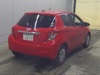 TOYOTA VITZ