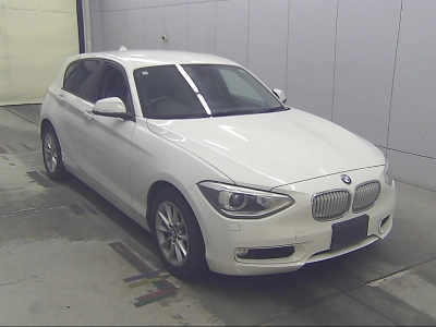 BMW 1 SERIES