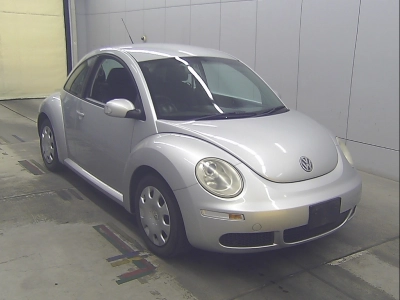 VOLKSWAGEN NEW BEETLE
