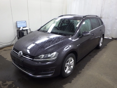 VOLKSWAGEN GOLF WAGON