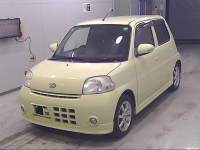 DAIHATSU ESSE