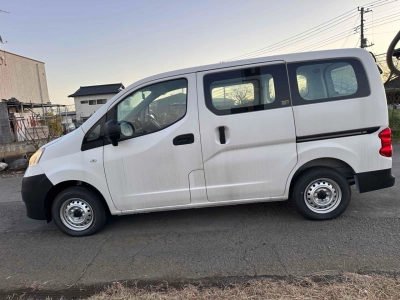 NISSAN NV200 VANETTE VAN