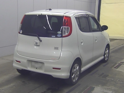 SUZUKI MRWAGON