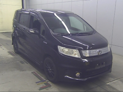 HONDA FREED SPIKE