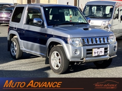 MITSUBISHI PAJERO MINI