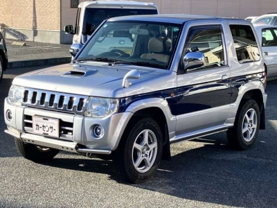 MITSUBISHI PAJERO MINI