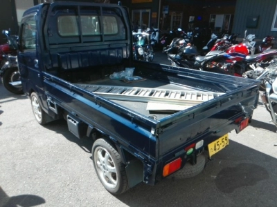 SUZUKI CARRY TRUCK