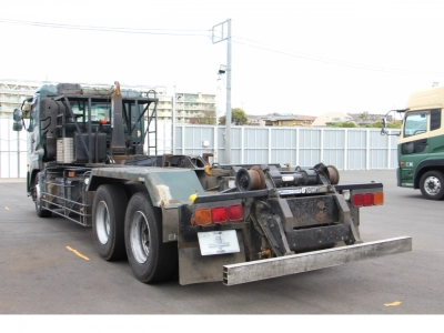 NISSAN DIESEL (UD) QUON