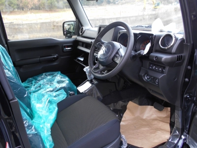 SUZUKI JIMNY NOMADE