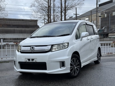 HONDA FREED SPIKE