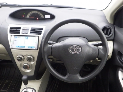 TOYOTA BELTA