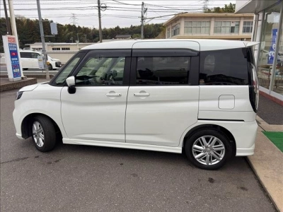 MITSUBISHI DELICA D:2