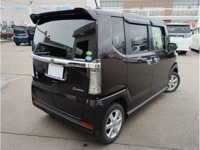 HONDA N BOX CUSTOM