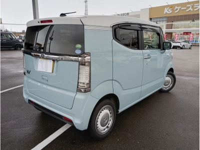 HONDA N-BOX SLASH
