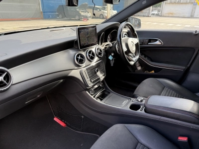 MERCEDES BENZ CLA SHOOTING BRAKE