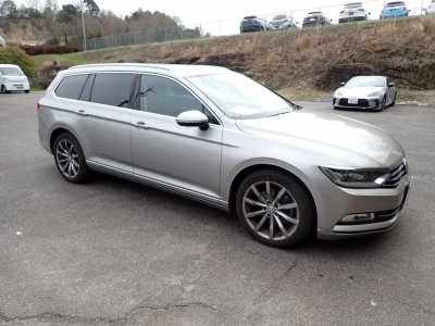 VOLKSWAGEN PASSAT VARIANT