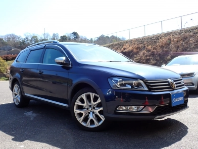 VOLKSWAGEN PASSAT ALLTRACK