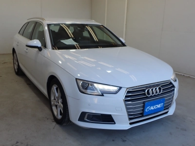 AUDI A4 AVANTE
