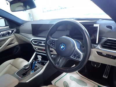 BMW I4