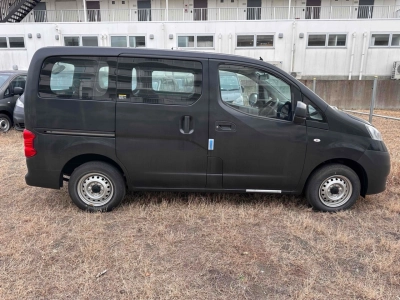 NISSAN NV200 VANETTE VAN