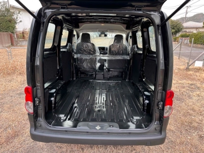 NISSAN NV200 VANETTE VAN