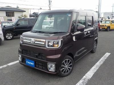 TOYOTA PIXIS MEGA