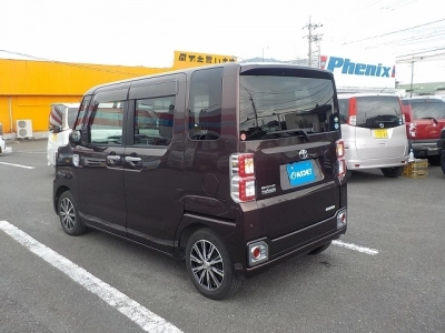 TOYOTA PIXIS MEGA