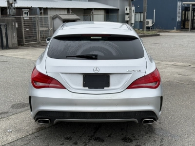 MERCEDES BENZ CLA SHOOTING BRAKE