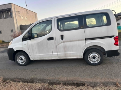 NISSAN NV200 VANETTE VAN