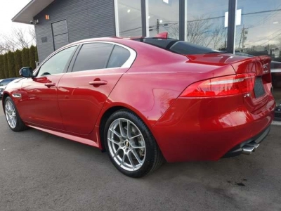 JAGUAR XE