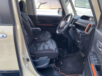 DAIHATSU TANTO FUN CROSS