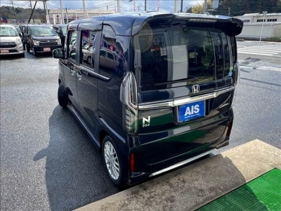 HONDA N BOX CUSTOM