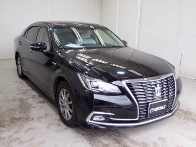 TOYOTA CROWN HYBRID