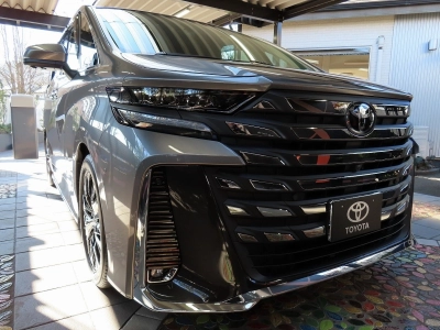 TOYOTA VELLFIRE